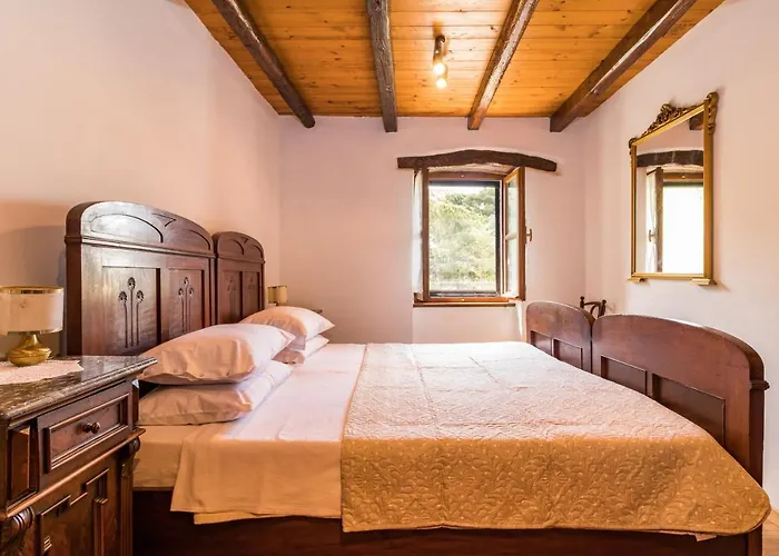 Antique Istrian Martina Casa vacanze *