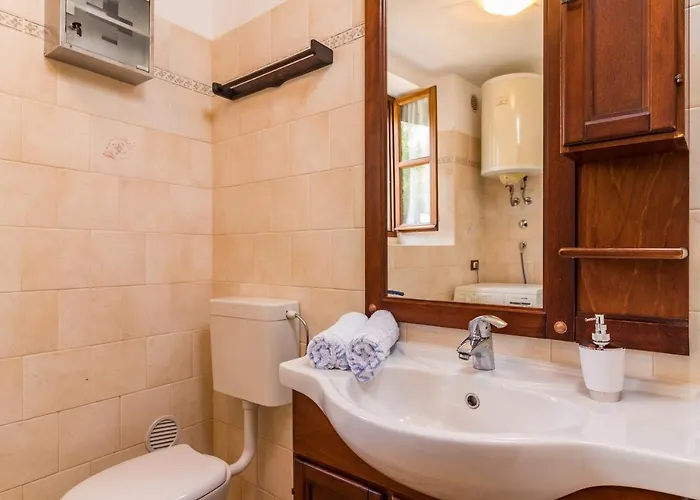 Antique Istrian Martina Casa vacanze Porec