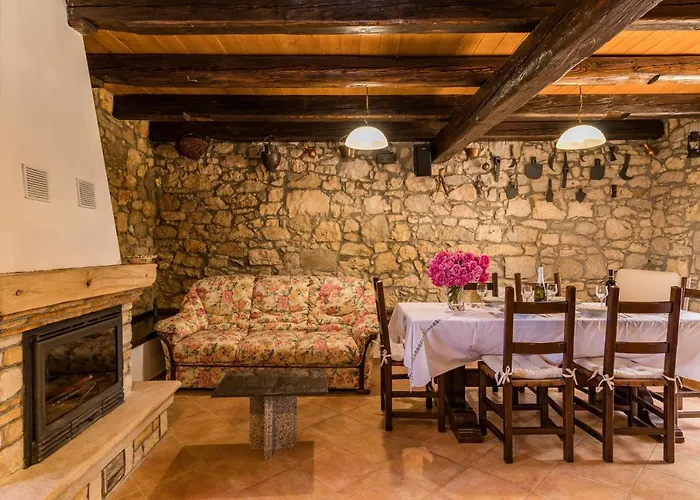 Antique Istrian Martina Casa vacanze Porec
