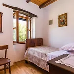Dom wakacyjny Antique Istrian Martina