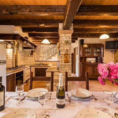 Holiday home Antique Istrian Martina