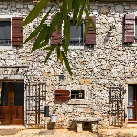 Antique Istrian Martina Сasa de vacaciones *
